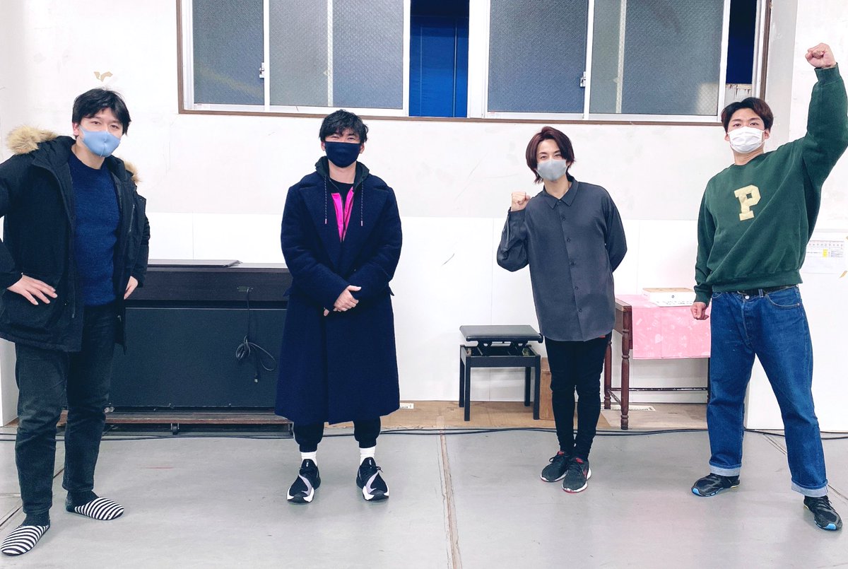 shinichi1109's tweet photo. 今日は
朗読劇「あの空を忘れない」の稽古でした！

熱く、楽しく、稽古してきました！

明日は別チームでの稽古。
明日も頑張ります👍 https://t.co/kHX3NkxCWE