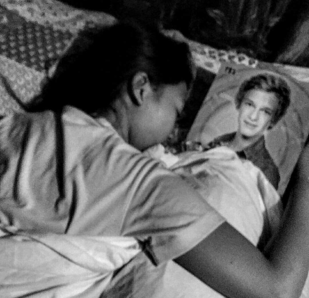 fatimadada's tweet image. Cuddle weather 🥶 hahahaha. Happy birthday, my love @CodySimpson 🥳 I love youuuu ♥️

DO NOT DISTURB US 🙅‍♀️😂 #codysimpson #simpsonizer