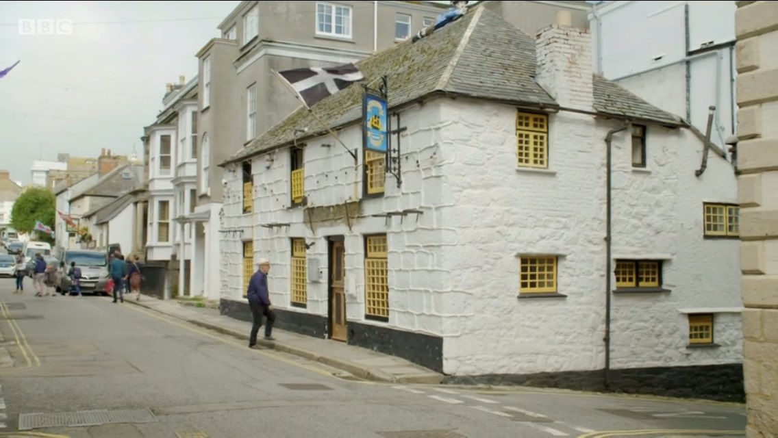 frankbatt's tweet photo. We’re really enjoying #RickSteinsCornwall on @BBCTwo - there are so many interesting people and unexplored places to go and visit in future times.

Ep.3 “... I love Penzance...!” Well said Rick.

https://t.co/1sdxRTqPyL https://t.co/wS9lD9WiWQ