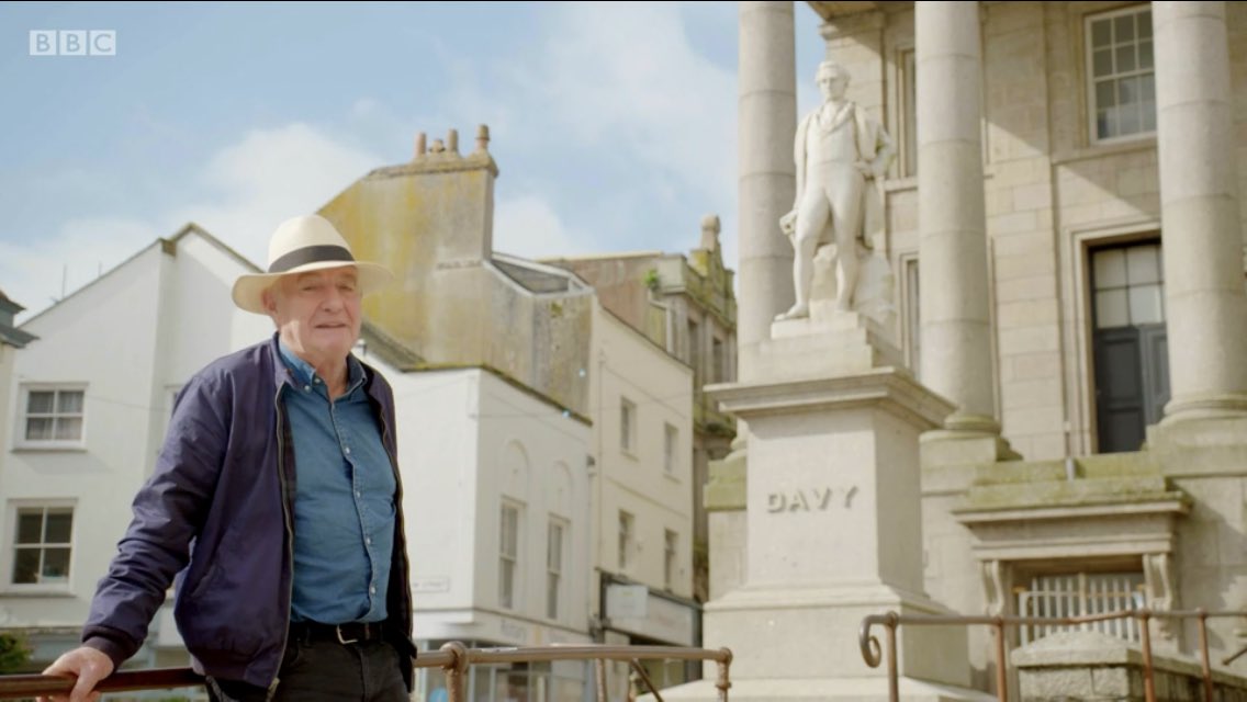 frankbatt's tweet photo. We’re really enjoying #RickSteinsCornwall on @BBCTwo - there are so many interesting people and unexplored places to go and visit in future times.

Ep.3 “... I love Penzance...!” Well said Rick.

https://t.co/1sdxRTqPyL https://t.co/wS9lD9WiWQ