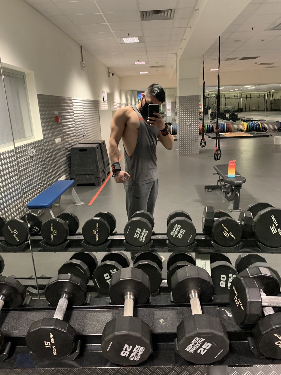 marcelcasas4's tweet photo. Small flex https://t.co/ZFqrYQ5DWX