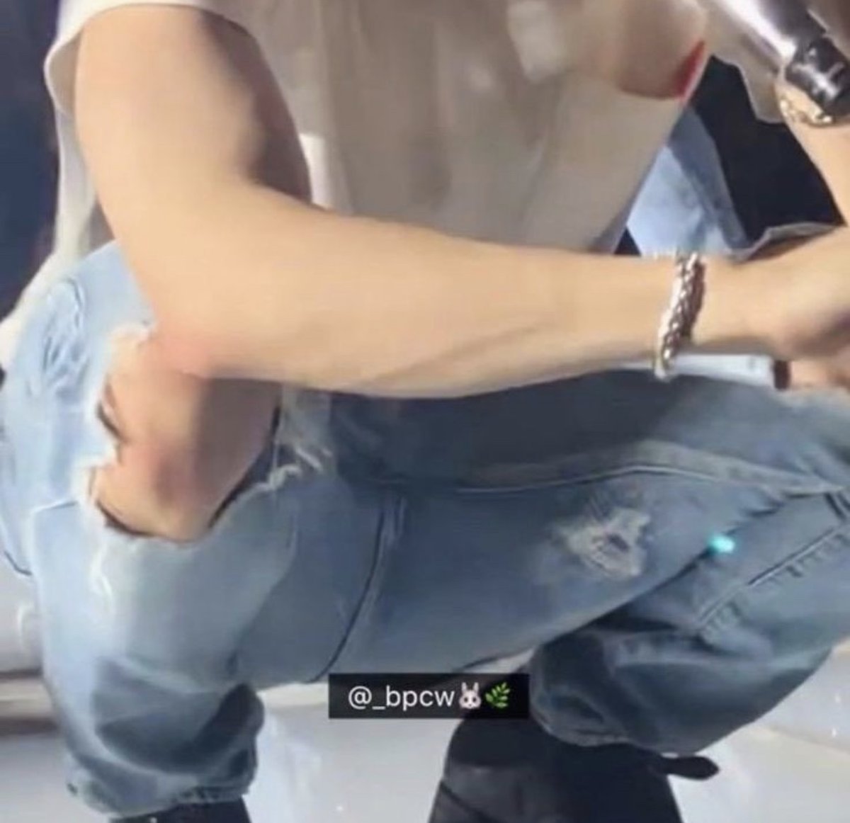 jungkook's mf thighs — a thread