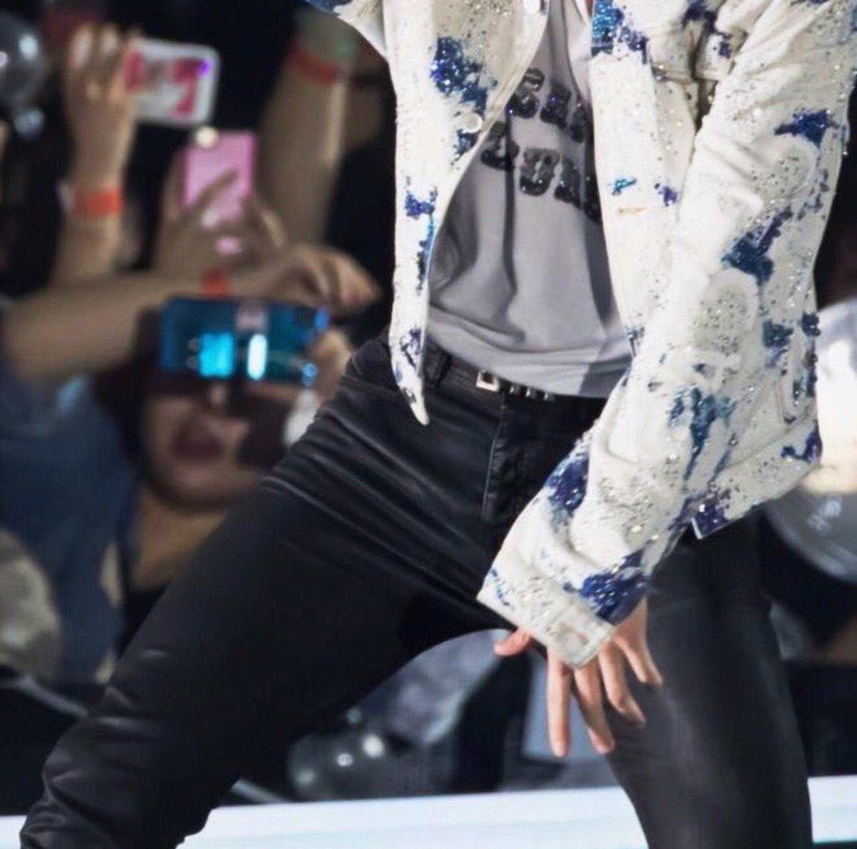 he's upside down slaying