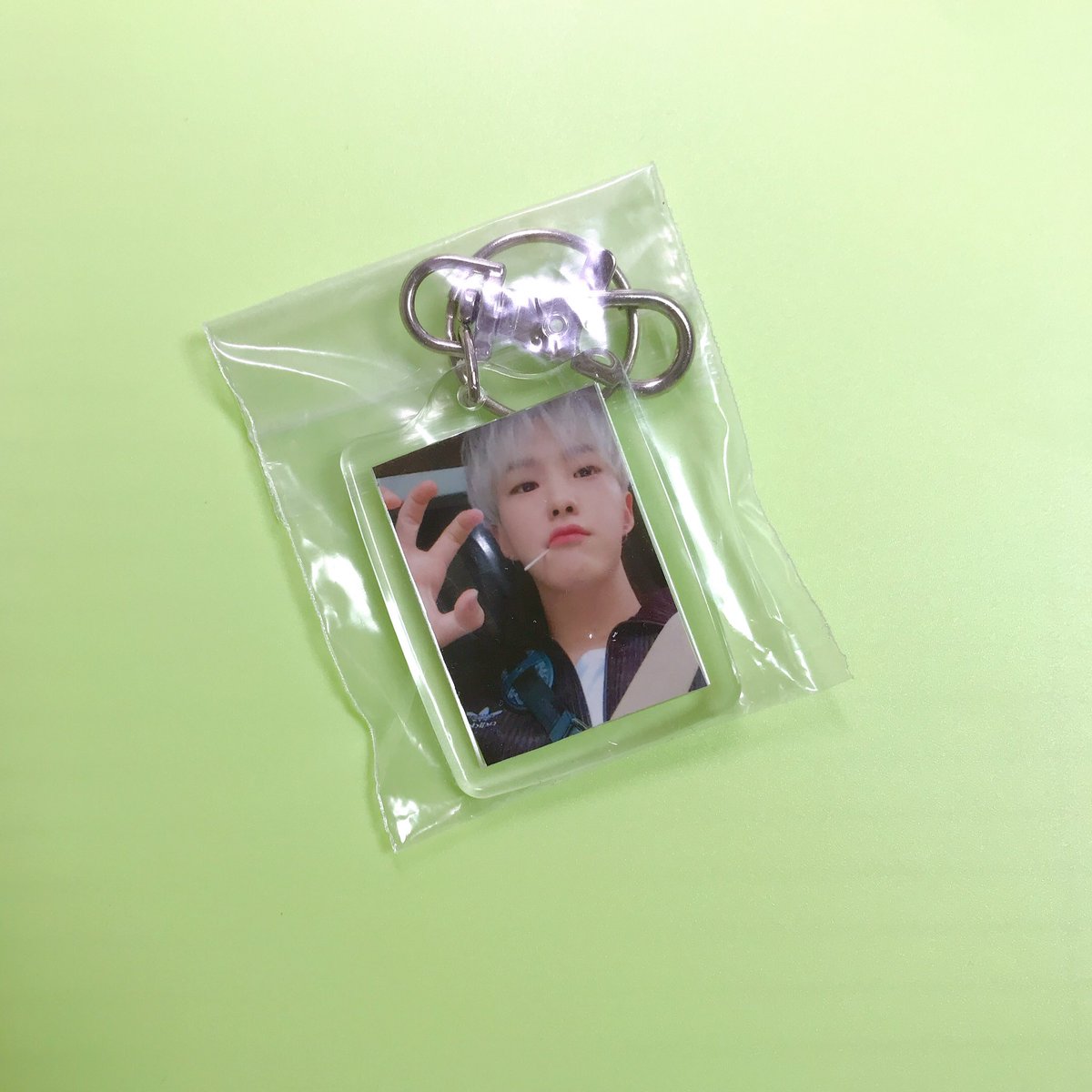 goods_change's tweet photo. 호시 키링 양도합니다. 호시 비공굿
기스 없고 한번도 사용 안했어요. 
0.3 디엠 주세요

ㅅㅊㅇ 승철 정한 지수 원우 호시 준휘 지훈 민규 도겸 디에잇 승관 버논 디노 https://t.co/lKjfWEHp6T