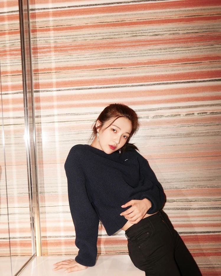 Leya ˚✧˳✧༚ tweet media
