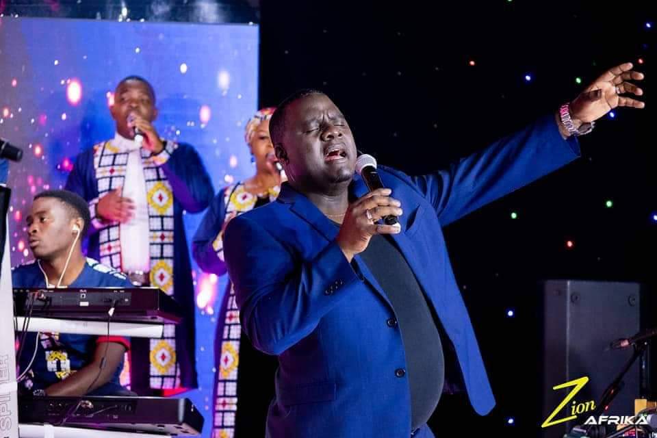 SowetoChoir's tweet photo. Rest in eternal peace dear brother and worshiper. Thank you for sharing your God given talent with us. We will miss you. Our condolences to your family, friends and fans. #IsraelMosehla https://t.co/zhjfwz6GgF