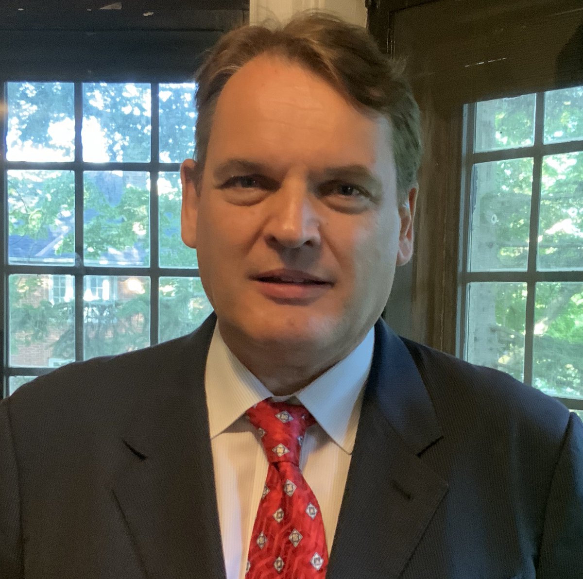 QUartsci's tweet photo. Canada Research Chair in Organic and Organometallic Chemistry @pandrewevans is the first researcher from a Canadian University to be honoured with the @AmerChemSociety Harry and Carol Mosher Award. Congratulations Professor Evans! Learn more: https://t.co/WPUWgX1Duv https://t.co/oI4VWPRIVJ