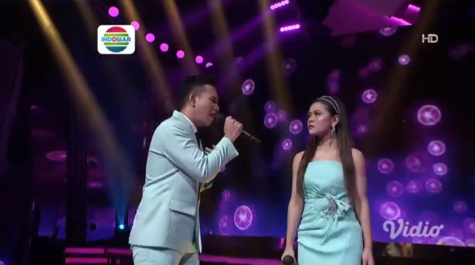 Indosiar's tweet photo. Lagu pop dan dangdut dijadikan satu, kalian suka yang mana nih?
#KonserRaya26Indosiar
#Indosiar26ether https://t.co/yly0TGHRnm