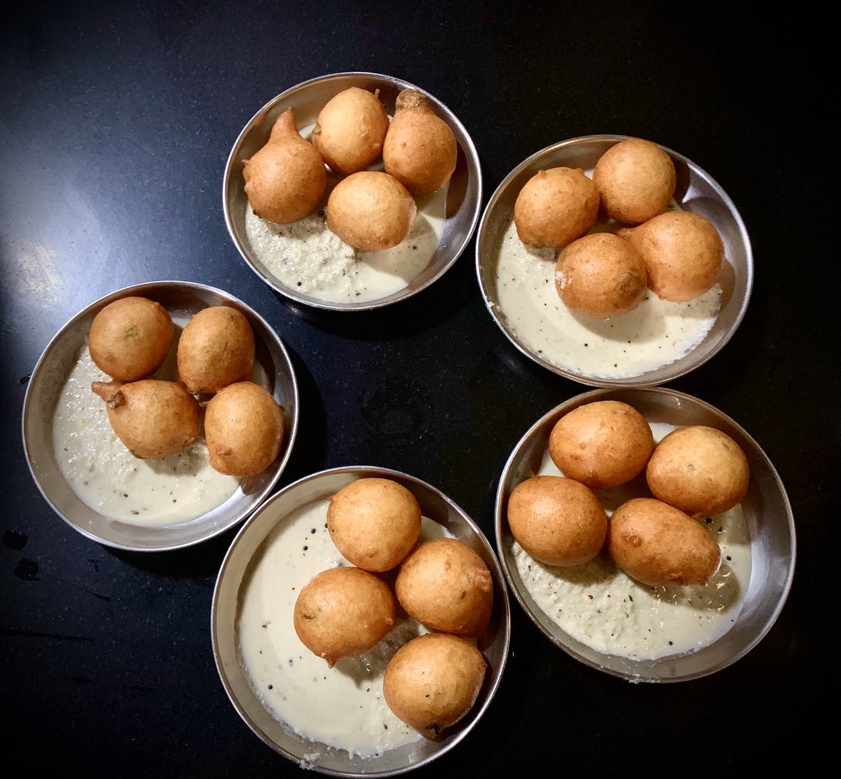 anilbhatortho's tweet image. 5 X 4= Heaven 

#Golibaje #Mitrasamaj #Udupi