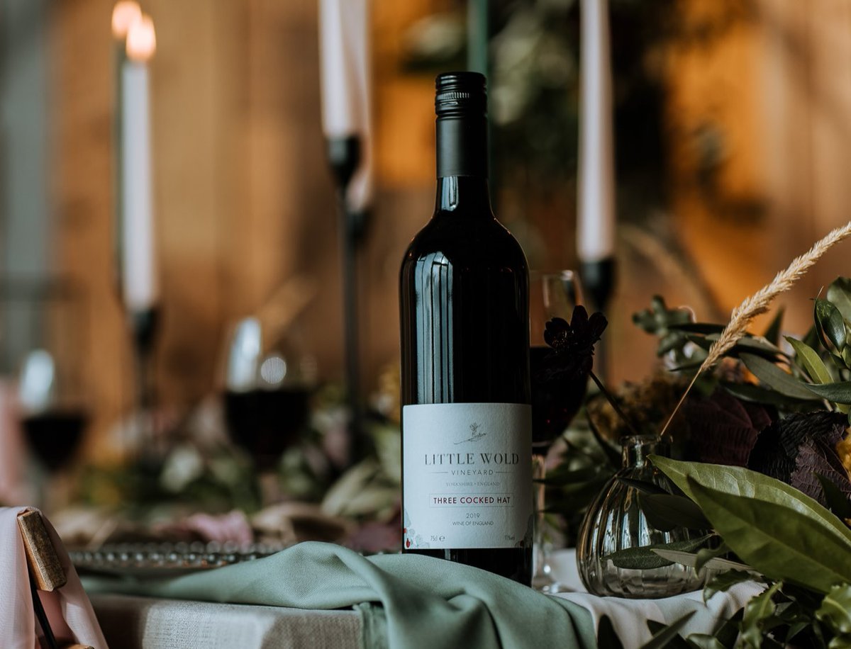 Dove_House's tweet photo. After the success of our first virtual wine tasting event, we are again teaming up with Little Wold Vineyard for another! 🍷

🗓️ Fri 5th February – 7pm

👉 Sign up &amp; enjoy the award winning wines they have on offer, all from your living room: https://t.co/P6NE5v5rby https://t.co/qTn8EPzfLb