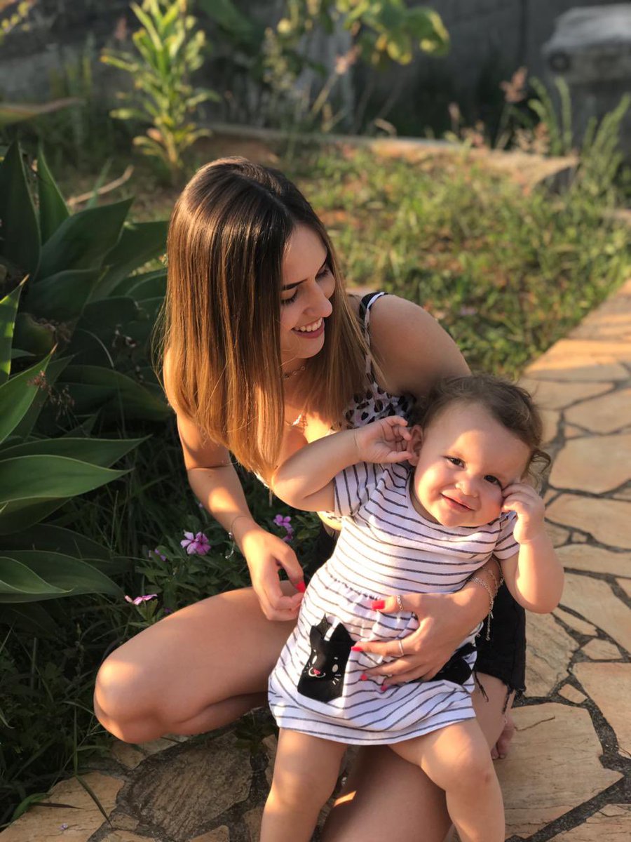 isapianho's tweet photo. Minha vida ganhou um novo sentido desde que me tornei sua madrinha e descobri uma nova fase de amor.
A dinda te ama muito ❤️ https://t.co/ViJ3PsbD2d