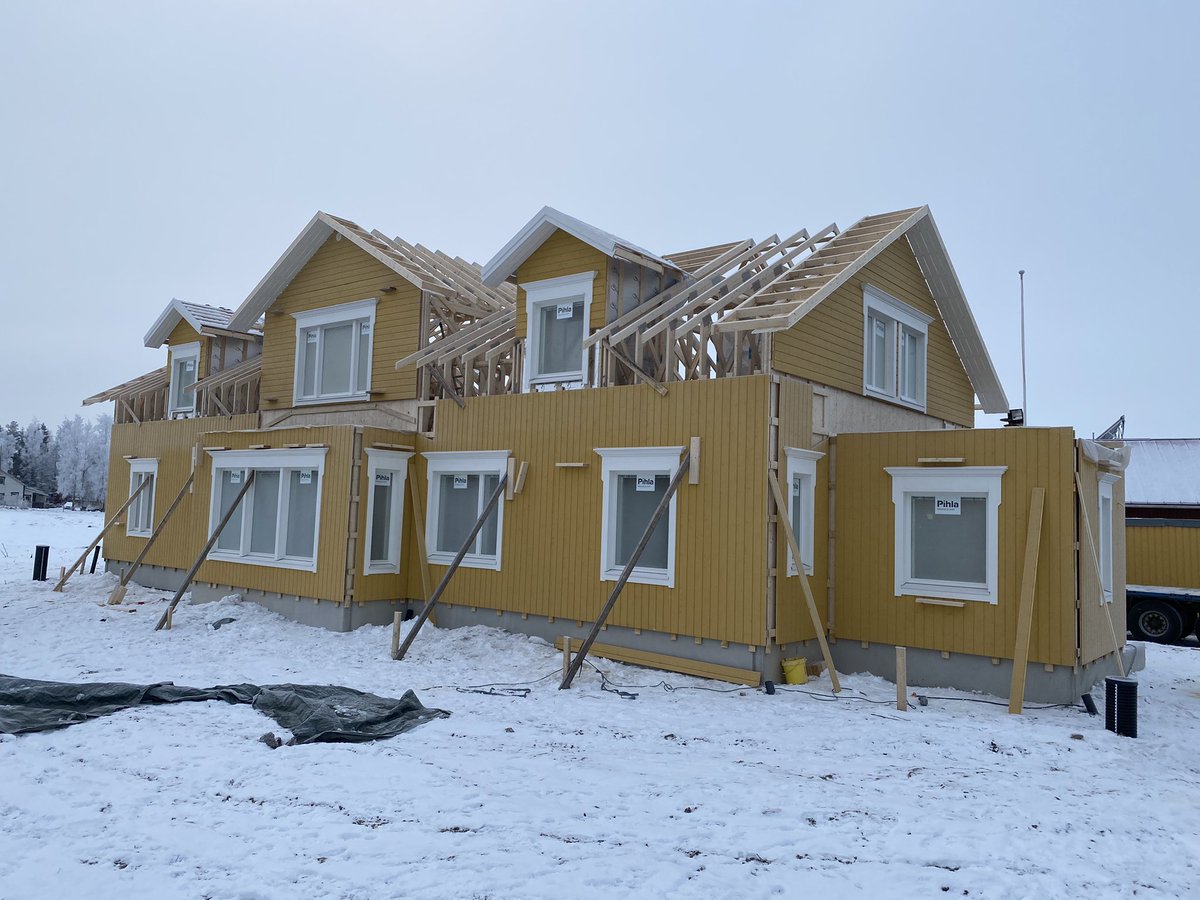 Siinä tälle vuodelle eka Clt kohde. Ulkoseinät 240mm massiivipuuta👍 #cltplant #puurakentaminen #kauhajoki