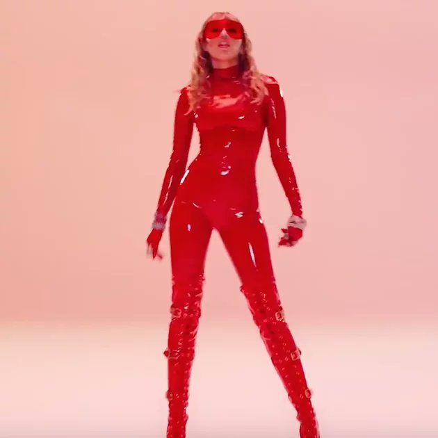 Cyrus mother s daughter перевод. майли сайрус mother's daughter. Mother’s daughter live майли сайрус. Miley cyrus mother's daughter текст. Miley cyrus mother's daughter r3hab remix.