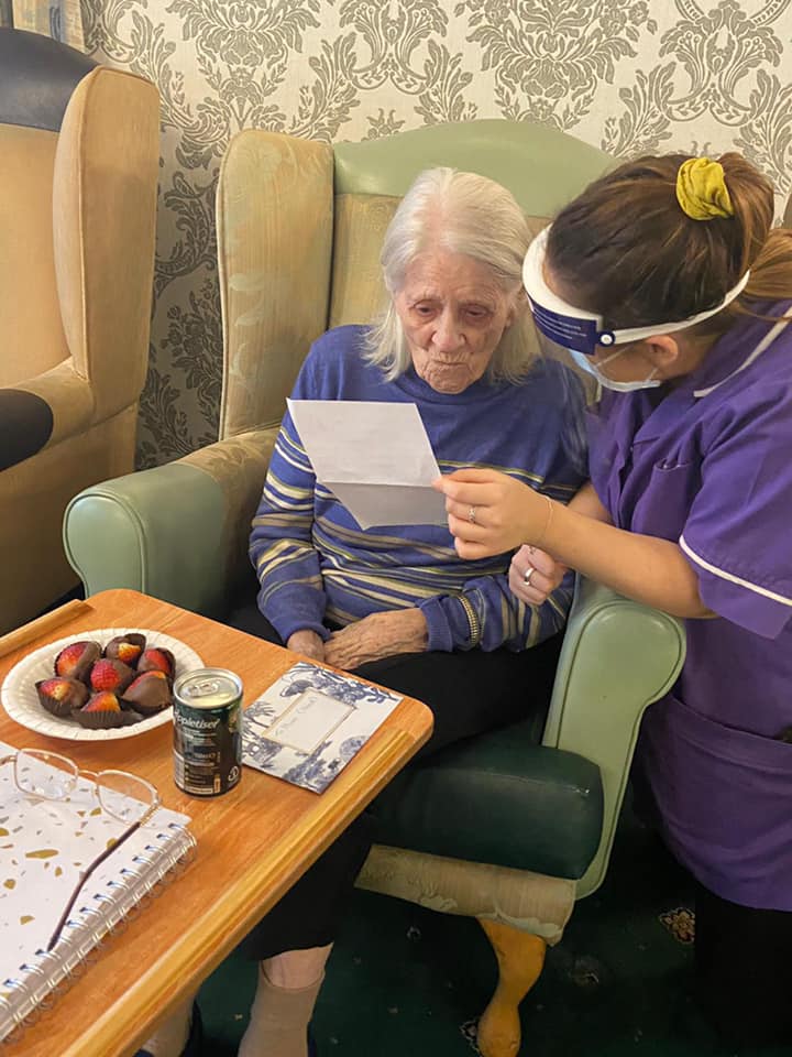 Hazel is going to enjoy her treats from Terrie 💜👏