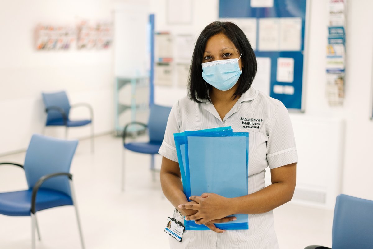 RJAH_NHS's tweet photo. This decision will free up more staff to both support critical care services with our partners @sathNHS, and to work in the covid vaccination service for @STW_STP. 

We are all in this together.

More here: https://t.co/OJssO66Bmy https://t.co/9p4Akk49q9