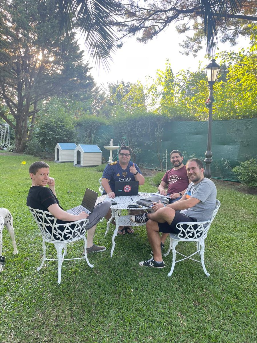 chefgoapp's tweet photo. Ayer nos juntamos a planificar el 2021, se vienen muchas cosas nuevas🚀

https://t.co/7LTFc1ClP5 https://t.co/mmwlMUxxz0