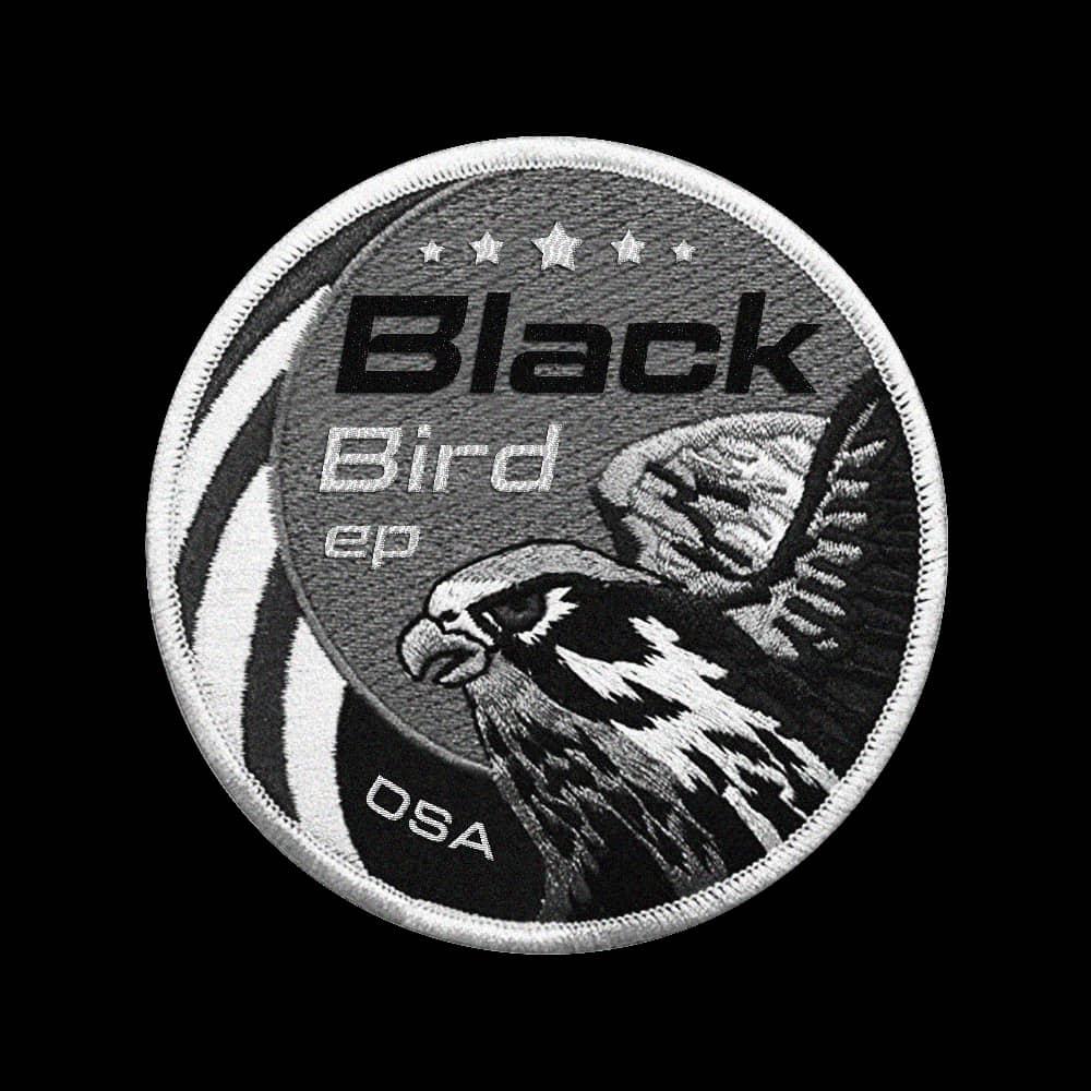 Cocoice01's tweet photo. [EP]: OSA – Black Bird EP https://t.co/2LhNsPX1Ni https://t.co/iu7ujfNq57