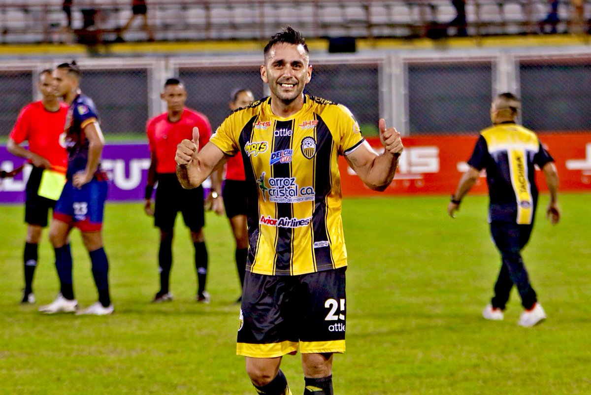 ¡Feliz aniversario, Gigante! 
Orgulloso de pertenecer a tu historia. <a href="/DvoTachira/">Deportivo Táchira FC</a> 💛🖤
