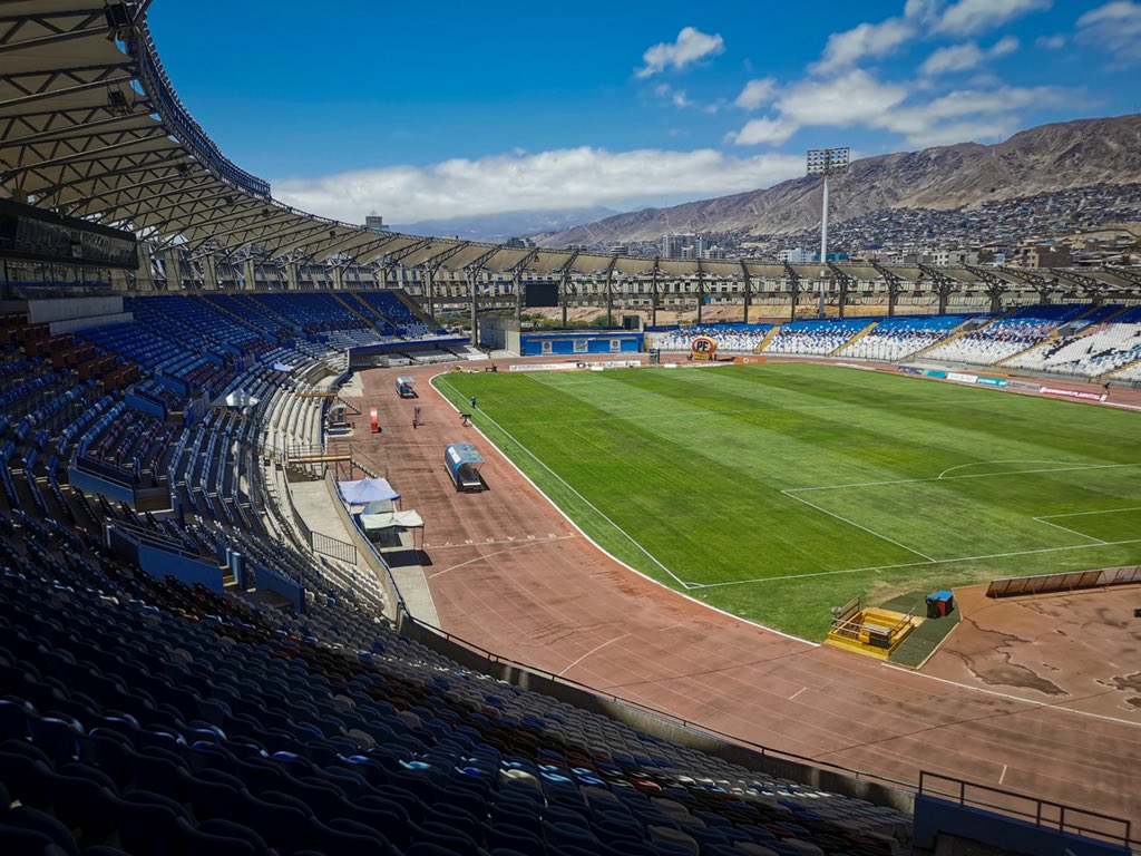ClubAntofagasta's tweet photo. Reluciente, así nos recibe el templo del #CyB 🥰
#CDA #CDASER https://t.co/53yS1SrgDk