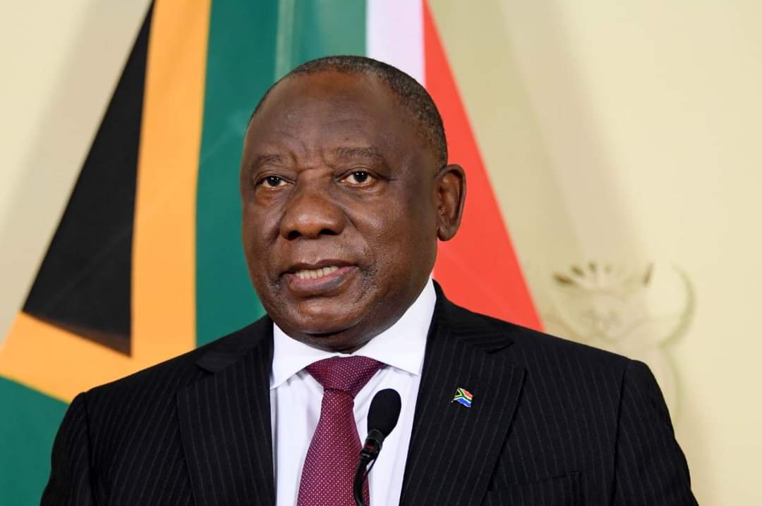 President Cyril Ramaphosa will address the nation at 8 pm today, on developments in relation to the country’s response to the Coronavirus pandemic.
#coronavirus
#Covid_19
#coronavirus
#CoronaVirusUpdates
#CoronavirusInSA
📸SAGOV
#akotopamnews https://t.co/bH4gcjuwtm https://t.co/NPl6oNej2O