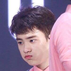 EarimhyL's tweet photo. تولد مبارک بست بوی و تنها پنگوئن ما🥺
Happy bdy  best boy🎂
#OurPrideKyungsooDay
#경수야_생일축하해
 @weareoneEXO https://t.co/6AVgx9904N