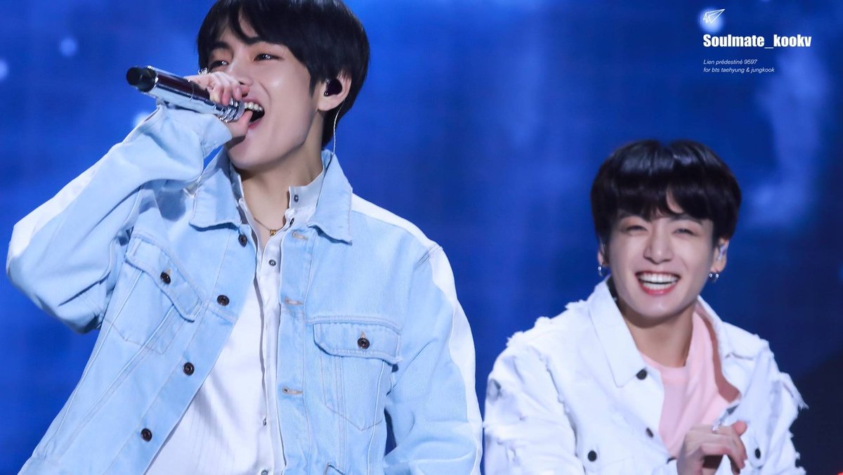 hourlyvkook's tweet photo. their smiles after jungkook did a finger heart to taehyung 🥺 https://t.co/kqjnhj7azF