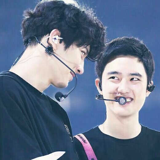 FORUCHANYEOL's tweet photo. HAPPY BIRTHDAY OUR KYUNGSOO 🤍 #HappyKyungsooDay https://t.co/VvKpHU2RQb