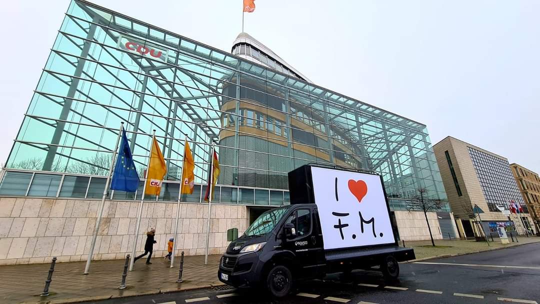 Das Bat... ähh Merzmobil😁 #TeamMerz