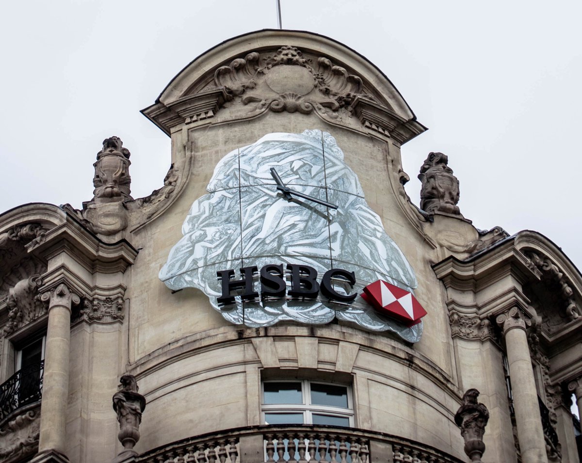 CCitizenship's tweet image. Today #sustainabilitynews
•Investors file #climateresolution at HSBC
•StateStreet to insist companies disclose #diversitydata
•Parler #socialnetwork drops offline after Amazon pulls support
•Garnier launches #digitalsustainability labelling this month
 ow.ly/hIAc50D5gUg