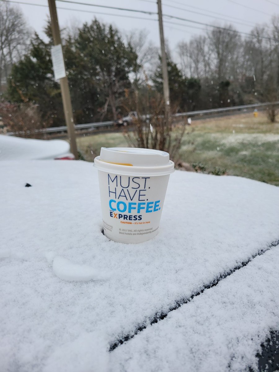 juano001's tweet photo. #snowcoffee https://t.co/Id3uBxI5wj