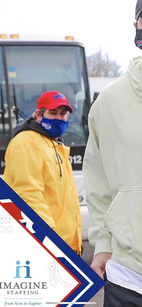 tailgate_beers's tweet photo. When you realize Josh Allen has a big bank #thicc https://t.co/EjOj9risas