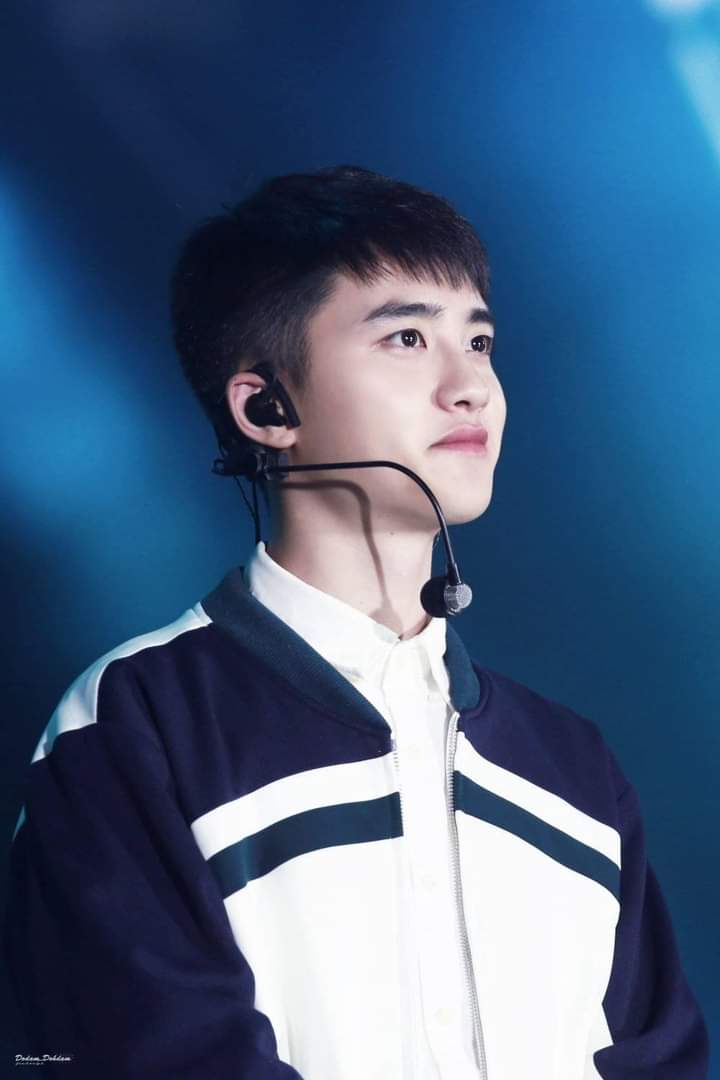AeriKha2's tweet photo. Những ngày này thấy nhớ và thương anh nhiều lắm 

@weareoneEXO 
#DYODAY2021
#OurPrideKyungsooDay
#해피됴데이
#경수야_생일축하해
#디오 #도경수 #DohKyungsoo https://t.co/xBFJmYCEtj