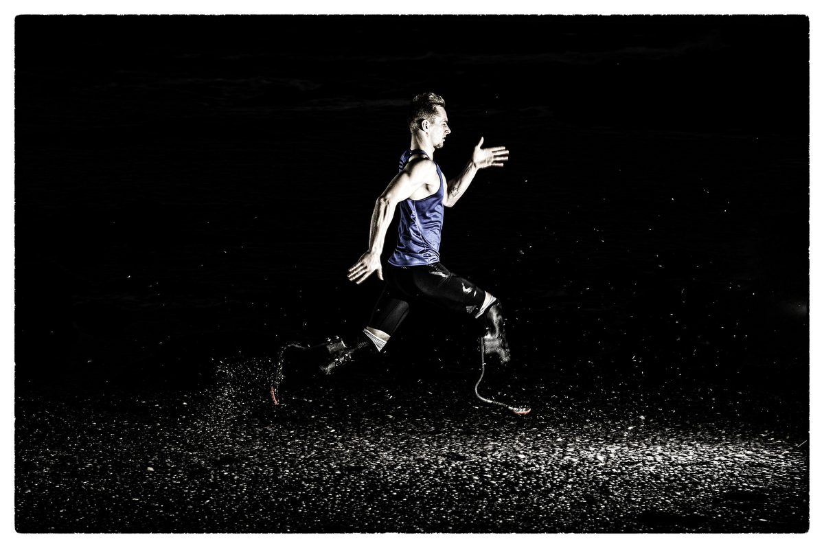 Johannes Floors „High elite sports and Nature“

Johannes did well running very fast with his carbon protheses. Thousands and thousands little lava stones are flying through the air ;-) A perfect symbiosis of sport and nature.
#athletics #parasport #lanzarote #prothesis #protheses