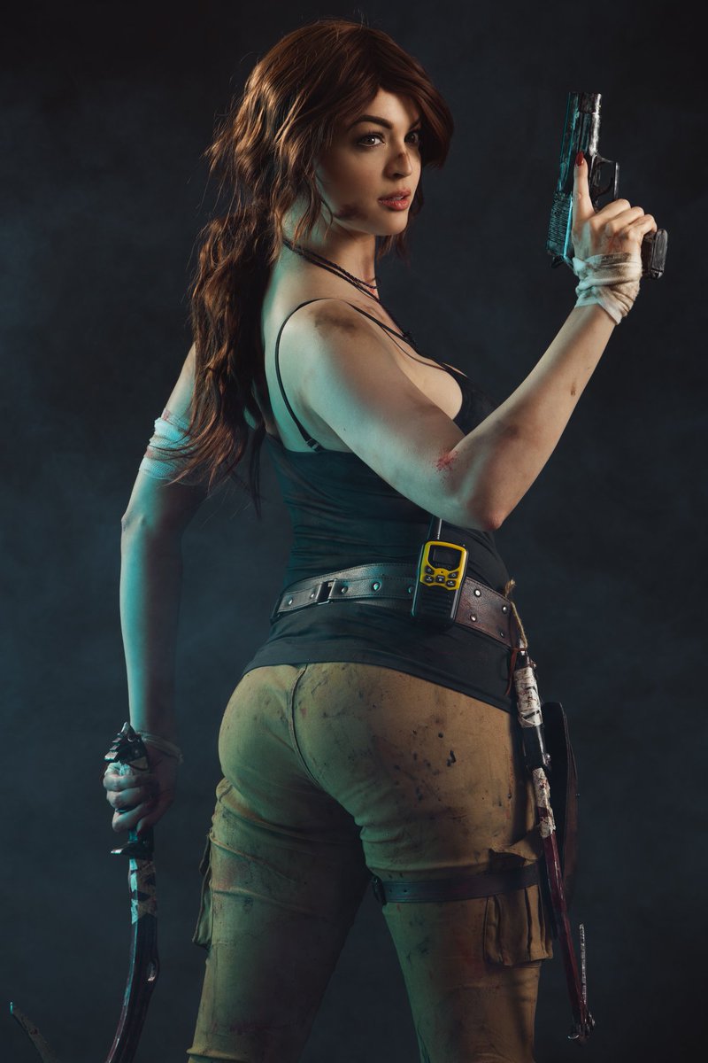 #LaraCroft de #TombRaider
Cosplayer: @daniellednicola

#cosplay #cosplayergirl #cosplayer #costume #worldcosplay #cosplayworld #laracroft #laracroftcosplay #laracrofttombraider #laracroftcostume #laracroftcosplayer #tombraider #game #gamergirl #gamecosplay