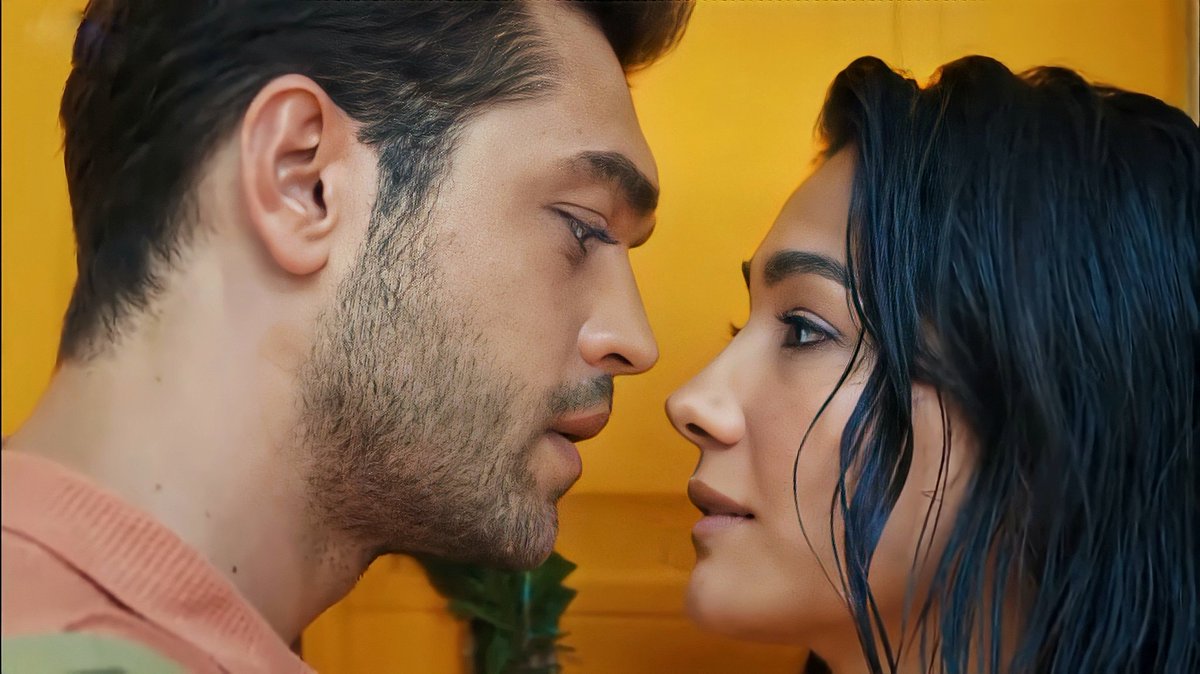 Thread of Demir Erendil looking at Selin Sever as if he would eat her