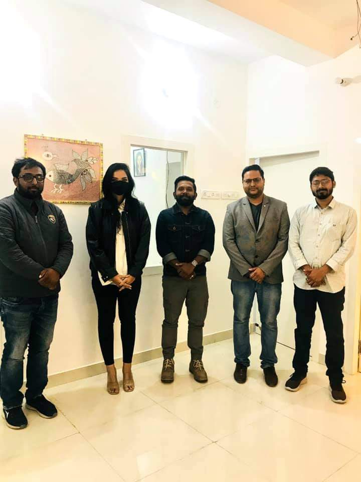 plurals_s's tweet photo. “बिहारी यूथ के रूप में यह सिर्फ़ हमारी ज़िम्मेदारी नहीं है बल्कि यह एक अवसर भी है कि आने वाले बिहार को हम बेहतर बना सकते हैं।” आज मुज़फ़्फ़रपुर के कुछ प्रमुख कार्यकर्ताओं से मिली और पंचायत स्तर तक सघन सदस्यता अभियान के साथ-साथ जनसरोकार के मुद्दों को उठाने का निर्देश दिया। https://t.co/OTGlOXMKA2