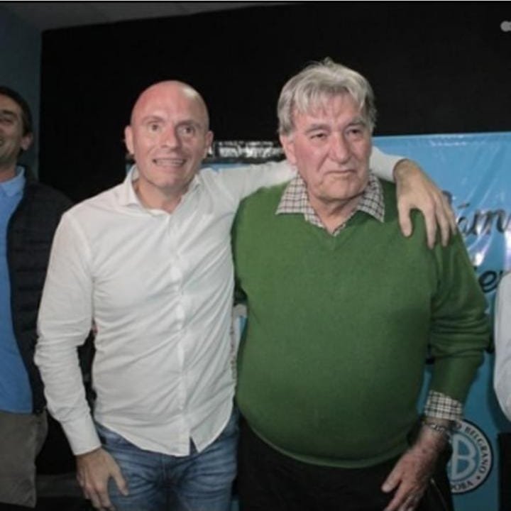 Piratas, cuando voten, no olviden de esa foto. Si quieren ver un cambio en Belgrano, hay que votar por Belgrano Primero.