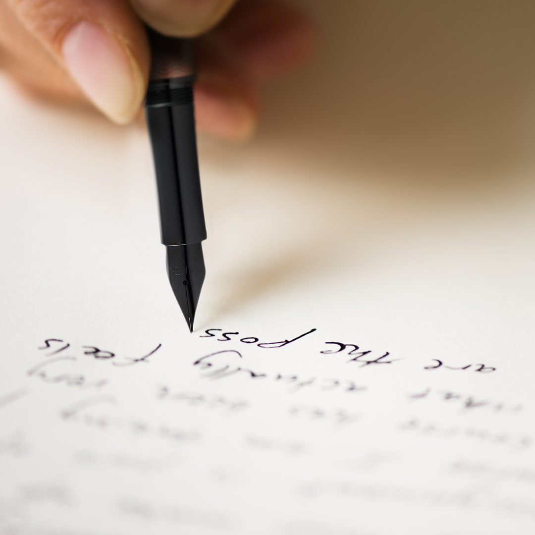 Sheaffer_pens's tweet image. We’re kicking off Universal Letter Writing Week with a challenge: reach out to loved ones every week this year with a handwritten letter or note. A thoughtful message in your unique writing style means so much more than a text. Who’s with us? #sheaffer #UniversalLetterWritingWeek