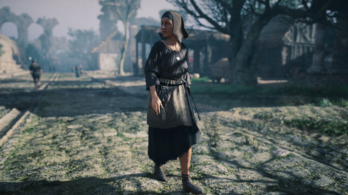 Two typical anglo-saxon head coverings: the veil (more prevalent in the 11th century, as Christianity progressed and women were advised to cover their hair) and the simpler cap (this one is called Jorvik/Coppergate cap).Similarly to Vikings, some A-S women also wore headscarves.