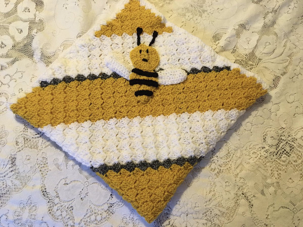 HandKnittedLove's tweet photo. I’ve finally completed my bumble bee baby blanket I’ve used a C2C crochet stitch &amp; the bumble bee motif inspired by #ohbeehave #theyarnconspiracy the baby blanket is for sale &amp; will make a beautiful gift! #crochet #babyblanket #handmade #babygift #bumblebeeblanket #babygiftideas https://t.co/LrIr4NILdi