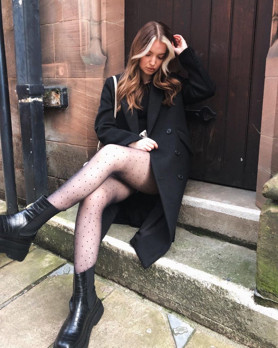PrettyPollyLegs's tweet photo. Our Pin Spot Tights add a touch of glamour to any outfit ⚫
Check out our Pin Spot Tights in the link -
https://t.co/562Urglv9c
#tights #hosiery #lifestyle #bloggers #influencer #prettypolly #pinspot #spot #ootd https://t.co/sTo6SXFZlx