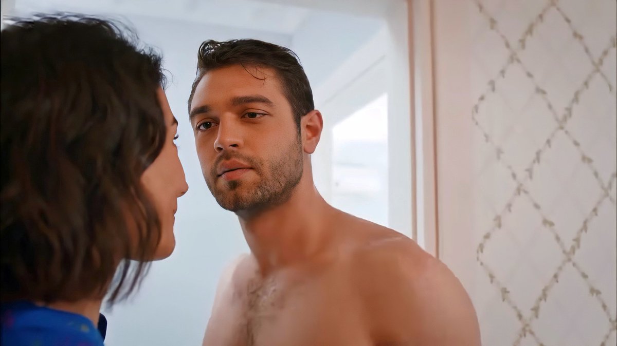 Thread of Demir Erendil looking at Selin Sever as if he would eat her