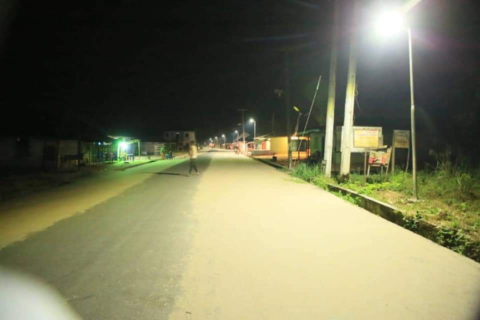 SOLAR STREET LIGHTS: EBOH-OROGUNInstallation of solar street lights in Eboh-Orogun, Ughelli North Local Government Area of Delta State.