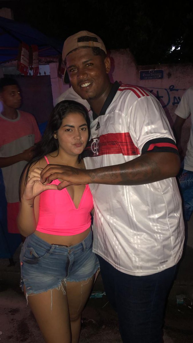 que faz meu dia melhor.. bailamos 🤑🤭💑