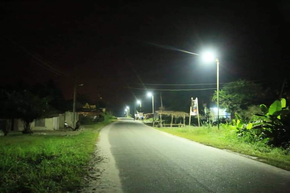 SOLAR STREET LIGHTS: ONYOBRU- OROGUNInstallation of solar street lights in Onyobru-Orogun, Ughelli North Local Government Area of Delta State.