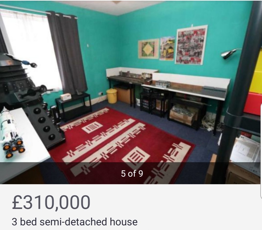 TomPeardon's tweet photo. Price inclusive of all whitegoods (washing machine, dishwasher) and greygoods (Dalek) https://t.co/LjAlICDGsx