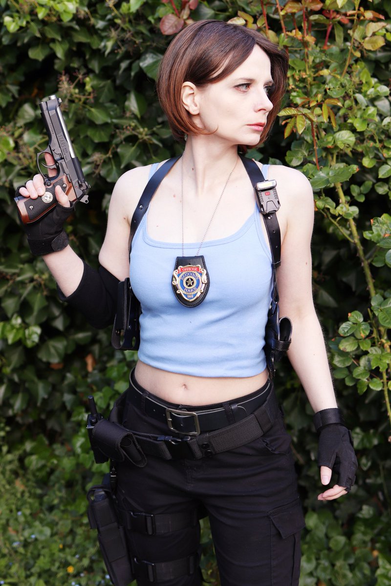 RPD42 Cosplay - Sofie as Jill Valentine in her Resident Evil 3