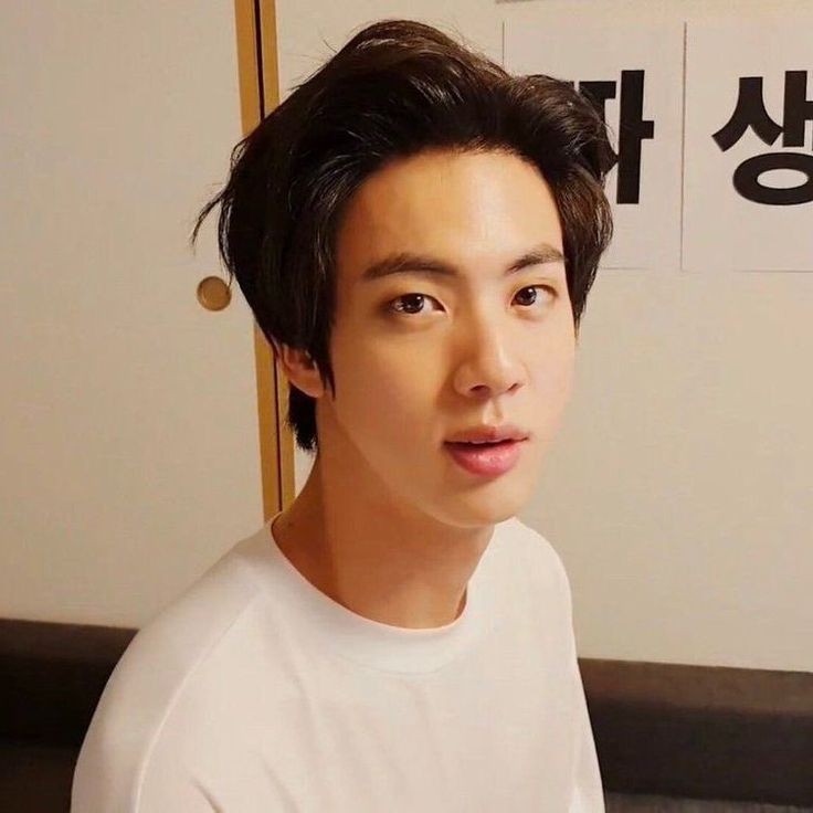 How can he look so handsome