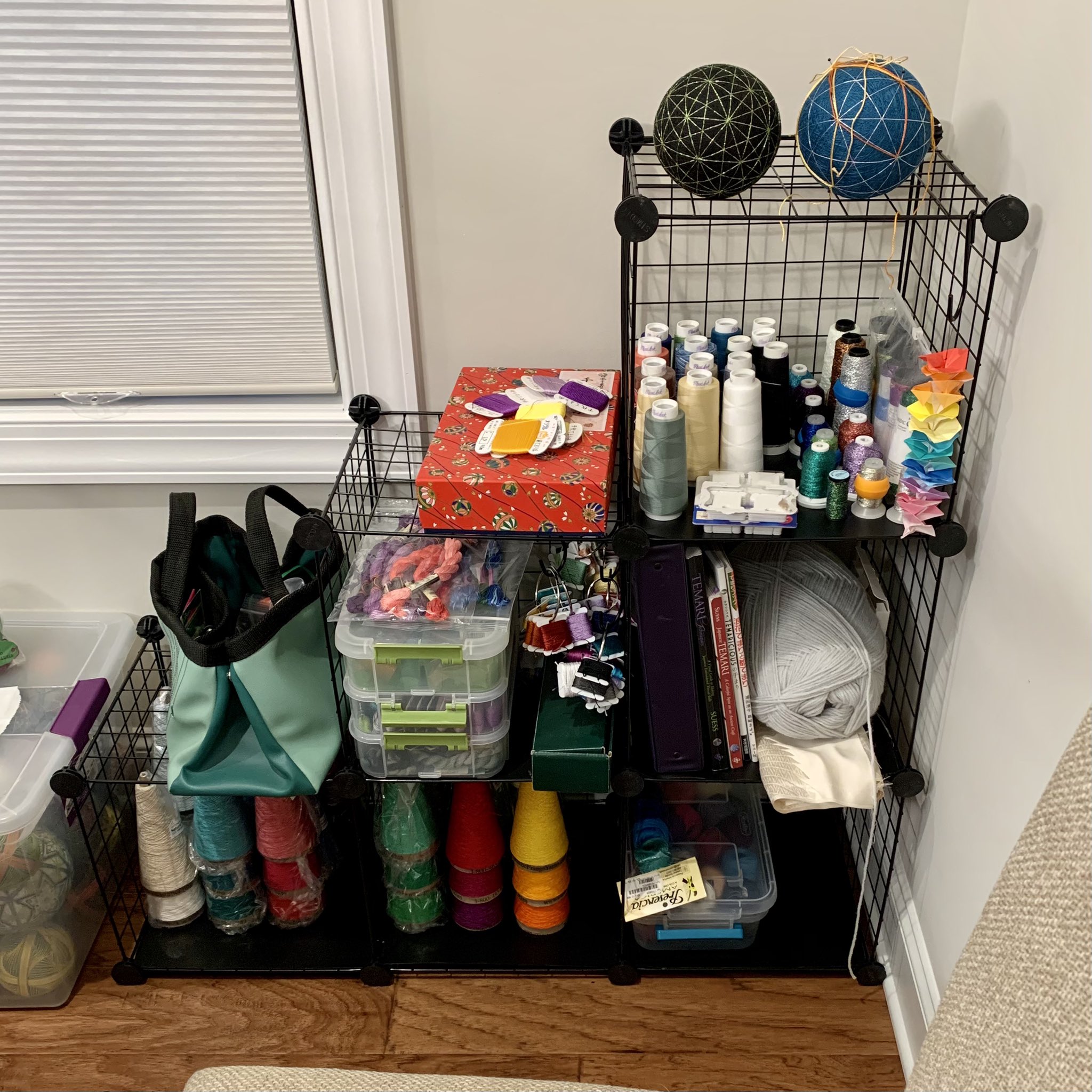 Temari supply shelves