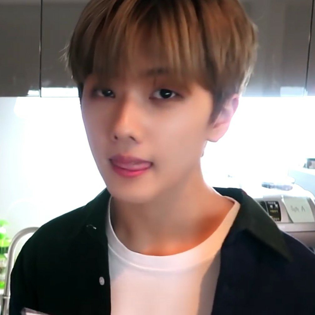 tiny__ji's tweet image. #지성 blep